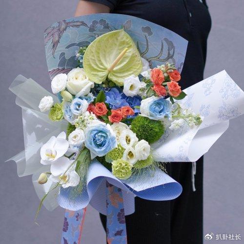 2024鮮花經(jīng)濟(jì)爆發(fā)期 花店從業(yè)者從三大趨勢(shì)中挖掘機(jī)遇
